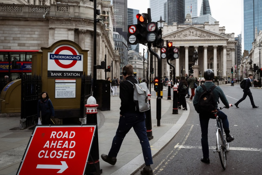 Bank of England Traffic Signal Improvements